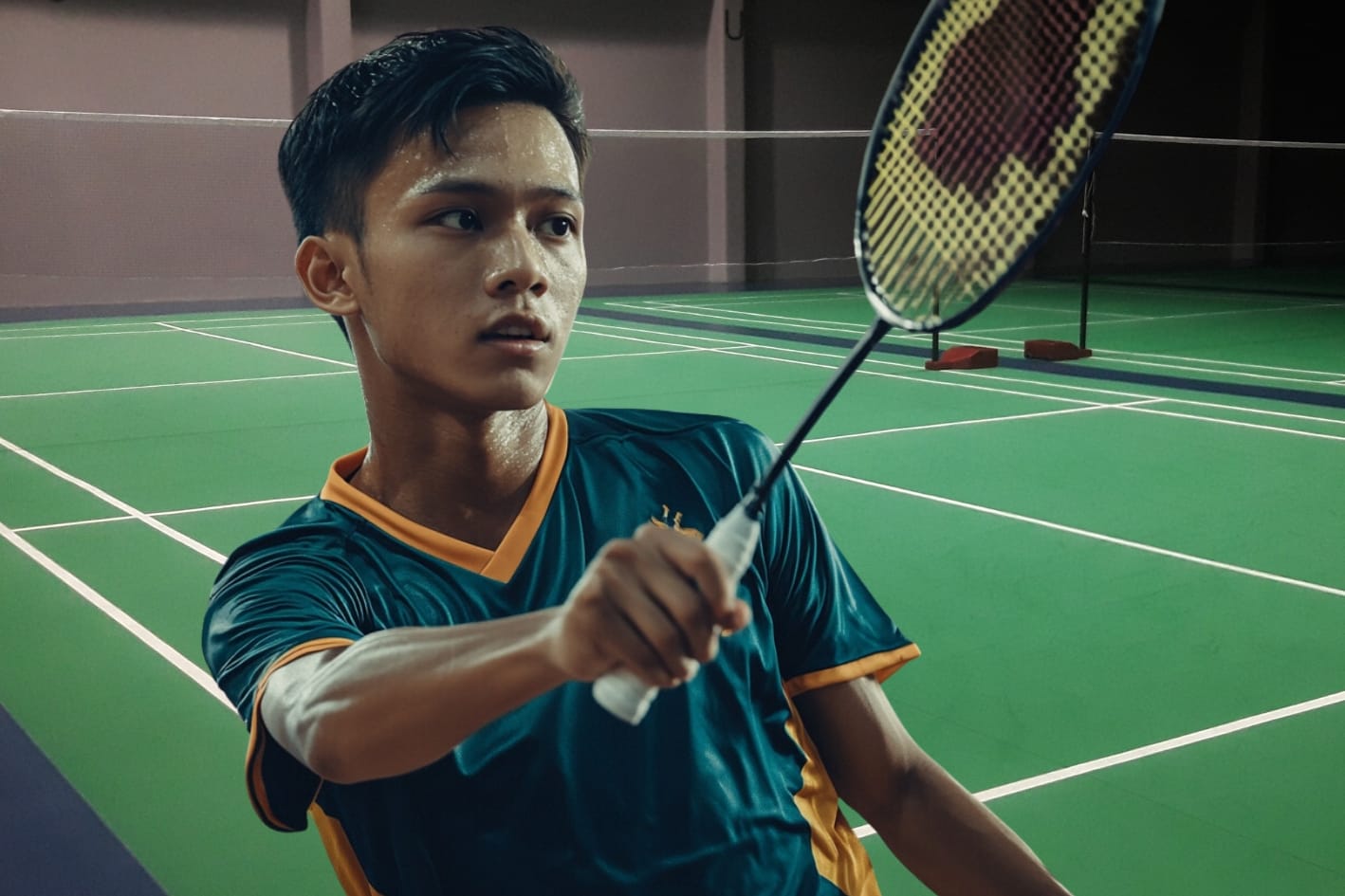 Bermain Bulu Tangkis